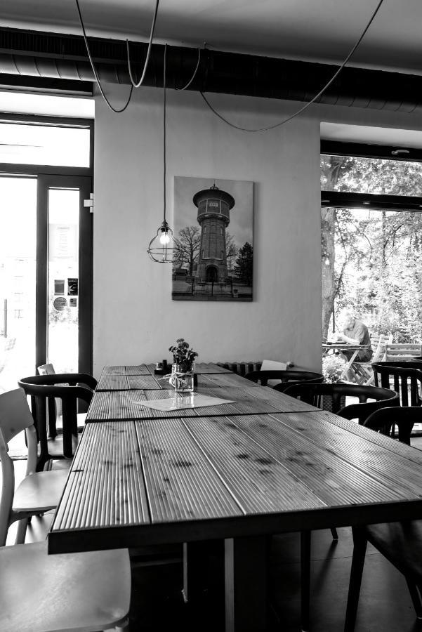 Penzion A Bistro Dilna Тршебонь Экстерьер фото